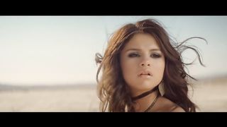 Selena Gomez & The Scene - Un Ano Sin Lluvia