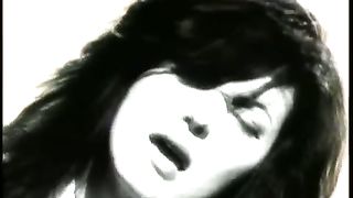 Joan Jett - Love Hurts