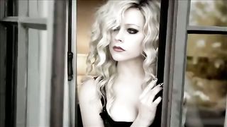 Avril Lavigne - How You Remind Me