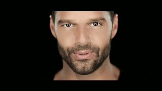 Ricky Martin - Disparo al Corazon