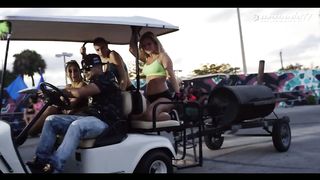 Borgeous, Rvssian & M.R.I. feat. Sean Paul - Ride It