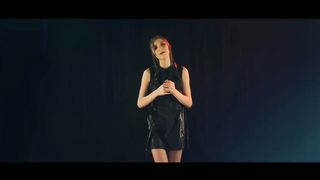 Кристина Ташкинова feat. Варя Стефанова, Марк Потапов - #На осколки