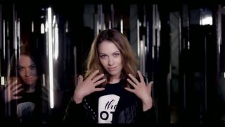 Mariya L - На расстоянии