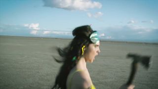 SOFI TUKKER - Batshit