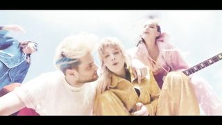 SOFI TUKKER feat. Charlie Barker - Good Time Girl