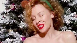 Kylie Minogue - Santa Baby