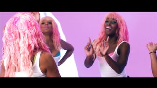 Nicki Minaj - Super Bass