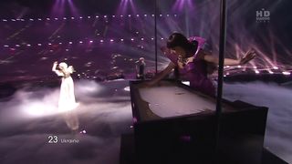 Евровидение 2011 - Украина - Mika Newton - Angels