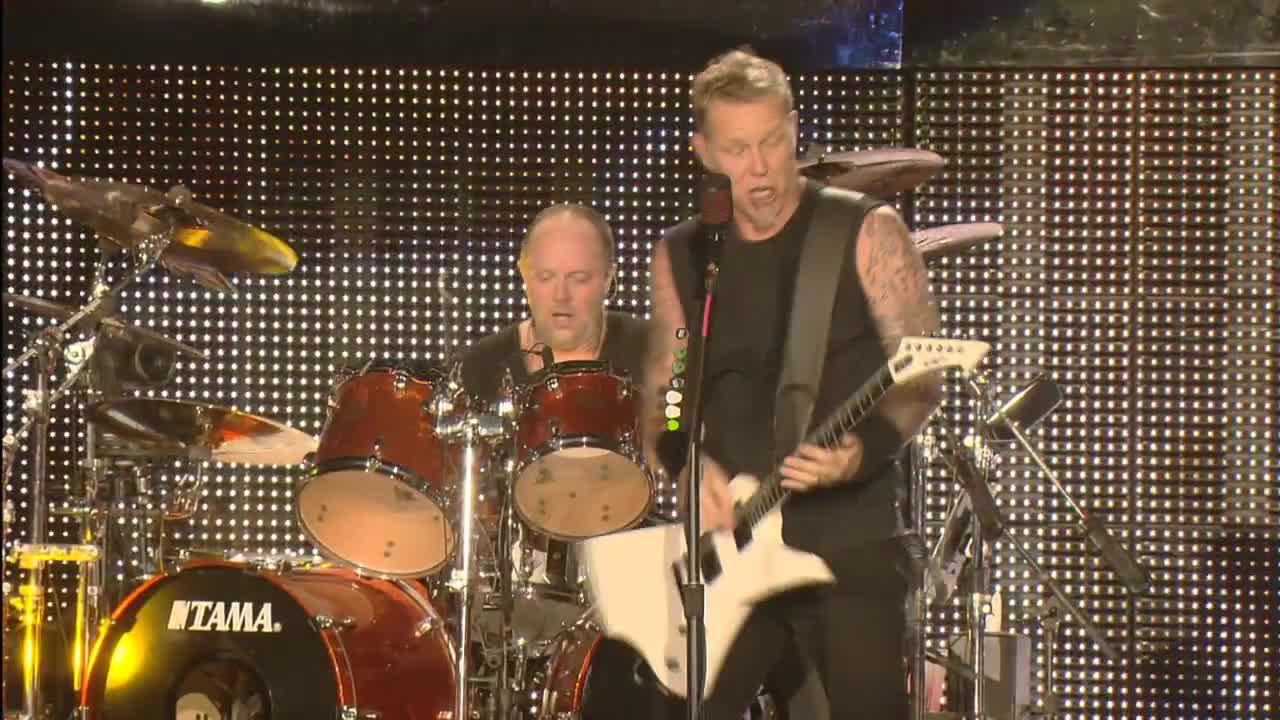 Металлика клипы. Metallica клип 1995. Металлика клипы смотреть. Metallica & Ozzy - Iron man Paranoid (RNR Hall of Fame 09). Смотреть клип Metallica Faik to Blade.